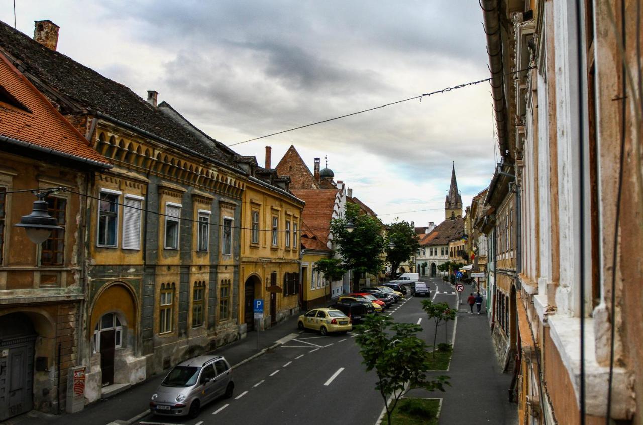 Historical House Lägenhet Sibiu Exteriör bild